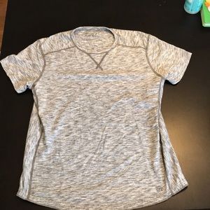 Bundle ‼️ 2/15 AE men’s grey shirt